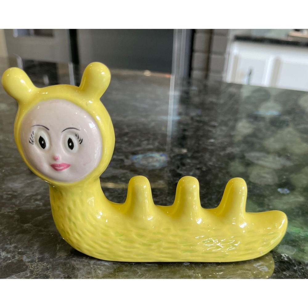 Vtg Anthropomorphic Caterpillar Yellow Ceramic Ring/Thimble Holder Doll Face MCM